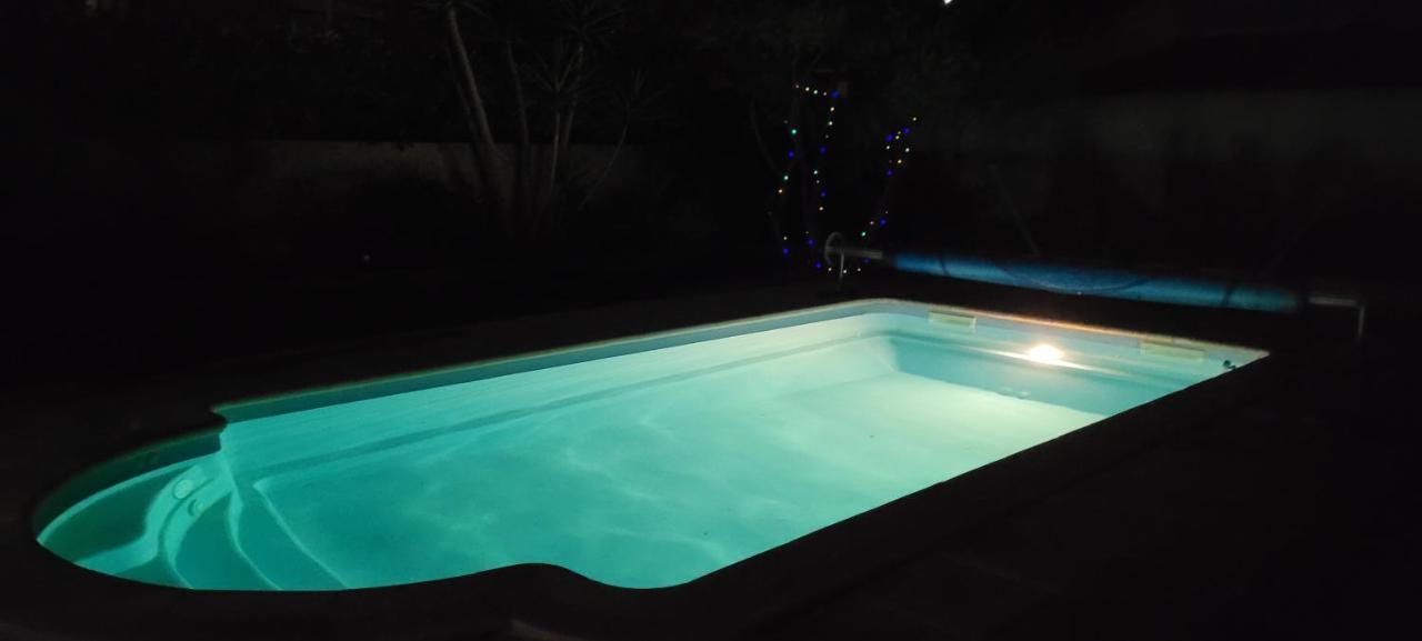 TRANQUILLO avec piscine privée et salle de sport Istres Exterior foto